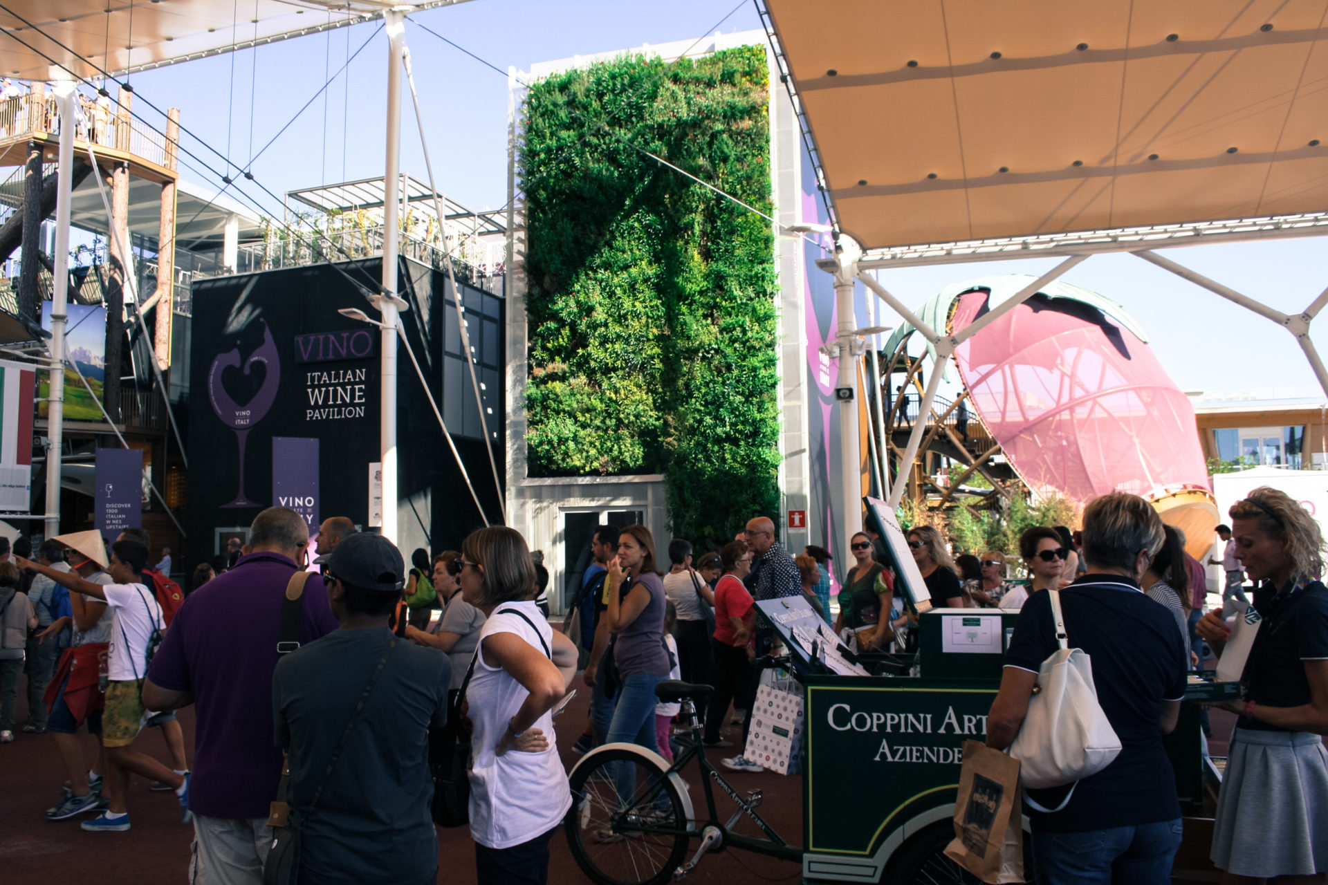 Vertical gardens at EXPO Milano 2015